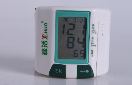  bp3bj1-4d	 全自動腕式電子血壓計