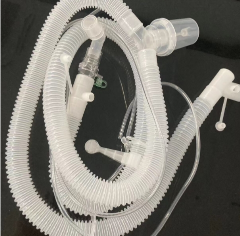 昌華一次性使用呼吸回路套件型號(hào)：麻醉管路型、呼吸管路型。
